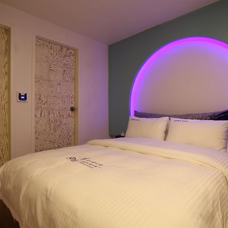 جويانج Riviera Motel المظهر الخارجي الصورة